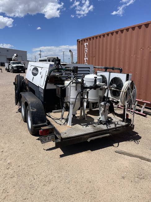 Portable sandblasting and surface prep equipment at Luft Machine